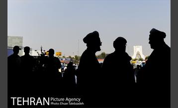 آیین افتتاح و بهره برداری از مسجد ٧٢ تن و یادمان ٦ شهید گمنام 25