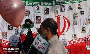 راهپیمایی ۲۲ بهمن در تهران -۲ 5