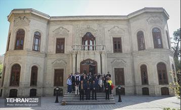 بازدید هیات دیپلماتیک از بناهای تاریخی منطقه ۱۲ 30