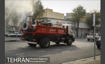 عملیات ضد عفونی معابر شهری منطقه 17