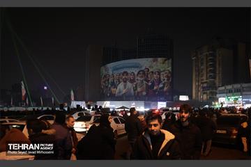 نورافشانی میدان ولیعصر(عج) به مناسبت نیمه شعبان 26