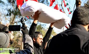 تشییع دو شهید گمنام در منطقه 15