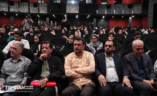 اختتامیه پنجمین محفل ادبی «سوگ و صلابت» 60