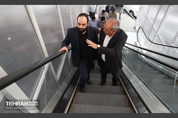 بازدید مدیرکل حوزه شهردار تهران از پروژه پل‌های مکانیزه عابرپیاده 36