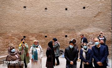 بازدید سفرا کشورهای خارجی از منطقه ۲۰ 30