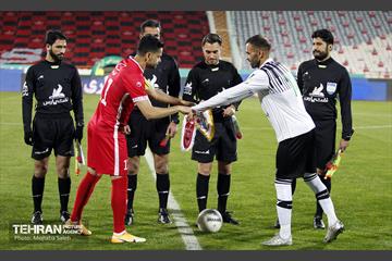 دیدار تیم های فوتبال پرسپولیس تهران و نفت مسجد سلیمان 2
