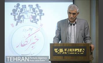 بازدید شهردار تهران از موسسه مطبوعاتی همشهری  19