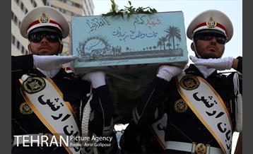 مراسم تشییع پیکر دو شهید گمنام در شهرک چیتگر 6