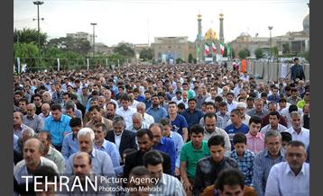 نماز عید سعید فطر در در حرم مطهر حضرت عبدالعظیم الحسنی (ع) 38