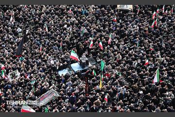 تشییع پیکر شهدای حملات آمریکایی-صهیونیستی - 2 36