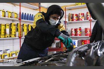 افتتاح اولین تعمیرگاه تخصصی ویژه بانوان 21