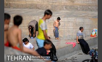 تابستان گرم  در چشمه علی 30