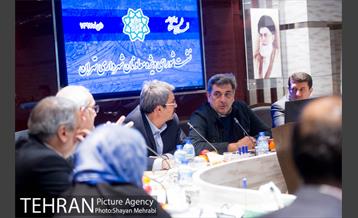 نشست شوراى ویژه معاونان شهردارى تهران با حضور شهردار تهران 32