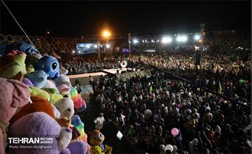 مهمانی ۱۰ کیلومتری عید غدیر در تهران - 3 19