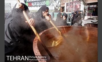 آیین سنتی " سمنوپزان" در میدان امام حسین (ع) 2