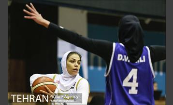 دیدار بسکتبال زنان  مهرام و گروه بهمن تهران 14
