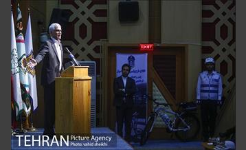 افتتاح نخستین نمایشگاه دوچرخه شهری و صنایع وابسته 22