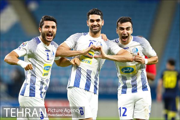 دیدار تیم های استقلال تهران و پاختاکور ازبکستان 7