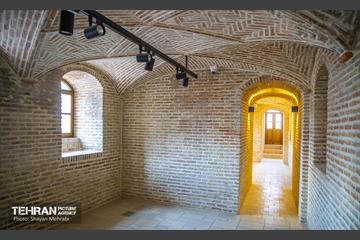 عمارت ظهیرالاسلام 24