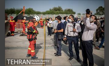 آئین رونمایی از تجهیزات جدید سازمان آتش نشانی شهرتهران  6