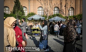 خیابان سی تیر 8