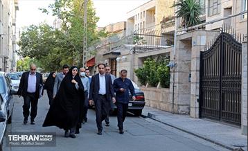 بازدید معاون هماهنگی و امور مناطق شهرداری تهران از منطقه ۸ 21