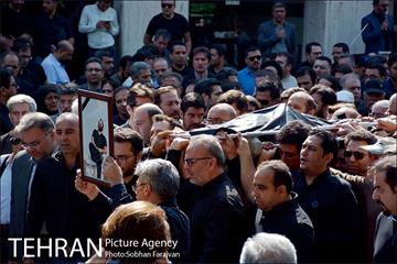 تشییع پیکر مهدی شادمانی  39