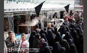 آیین سنتی سمنو پزان در میدان امام حسین (ع) 13