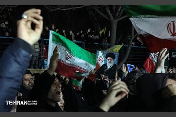 عزاداری هفتمین شب شهادت رهبر انقلاب در میدان دوم نازی آباد 13