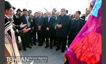 آیین بهره برداری از ۵۵ پروژه مدیریت شهری در منطقه ۲۲ تهران 37