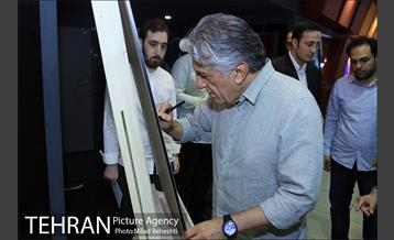 اکران خصوصی فیلم ایستاده در غبار‎ 1