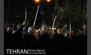 مشعل‌گردانی در دولت آباد تهران 9