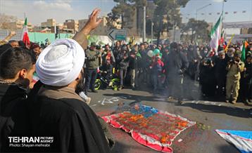 راهپیمایی ۲۲ بهمن در تهران -۲ 25
