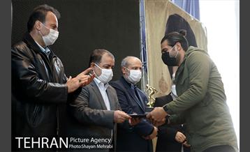 اختتامیه پنجمین دوره لیگ فوتبال حرف و مشاغل 33