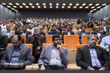 نشست فصلی مدیران معاونت مالی و اقتصاد شهری 68