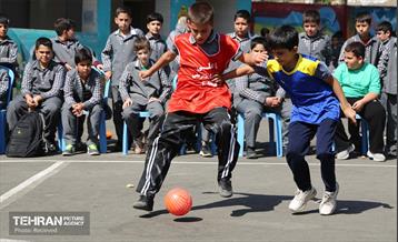 برگزاری فینال مسابقات جام «سهیل» به یاد شهدای دانش‌آموز در منطقه 4 17