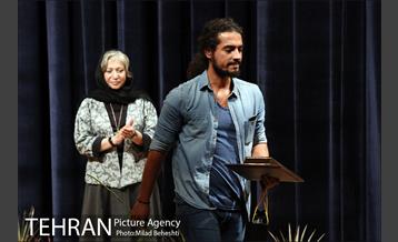 شانزدهمین جشن سالانه انجمن منتقدان و نویسندگان خانه تئاتر‎ 23