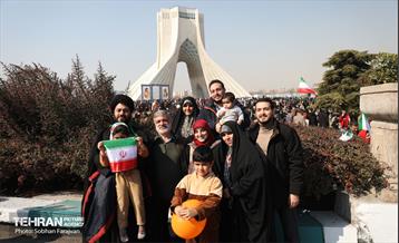 راهپیمایی ۲۲ بهمن - ۱ 5