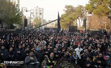 تجمع امت فاطمی در میدان نبوت 3