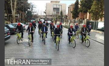 رکابزنی ‌پیروز حناچی و شهرداران کلانشهرها تا دفتر جهانگیری 26