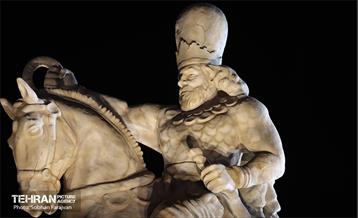 رویداد «شب ایران» در میدان انقلاب اسلامی 14