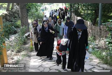 همایش پیاده روی خانوادگی در رود دره فرحزاد 70