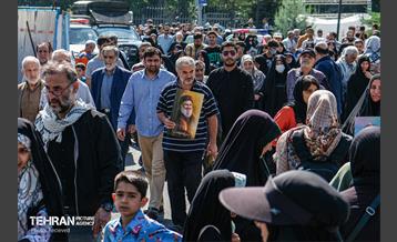 در حاشیه نماز جمعه تهران به امامت رهبر انقلاب 17