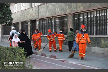 خدمات شهرداری تهران در پایان راهپیمایی ۲۲ بهمن - ۱ 15
