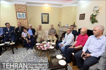 تهرانگردی احمد مسجدجامعی به مناسبت روز قلم 14
