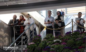 برج میلاد در ایام نوروز قرآنی 36