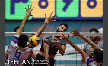 دیدار بانک سرمایه و پیکان در لیگ برتر والیبال 7