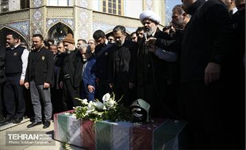 تشییع پیکر شهید آتش‌نشان «قریب رضا دارابی» 19