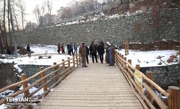 بازدید نخبگان منطقه ۵ از پروژه‌های عمرانی 15