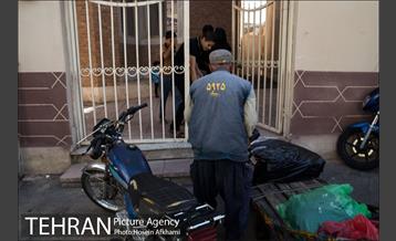 توزیع لوازم التحریر توسط گروه پردیس پایان کارت خوابی‎ 4